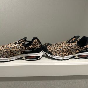 Nike men’s size 15